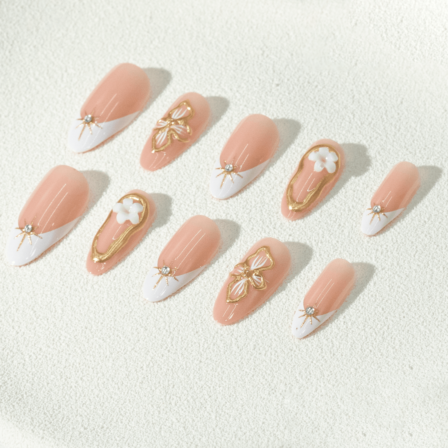 French Tip Press - On Nails - Ennio Nails