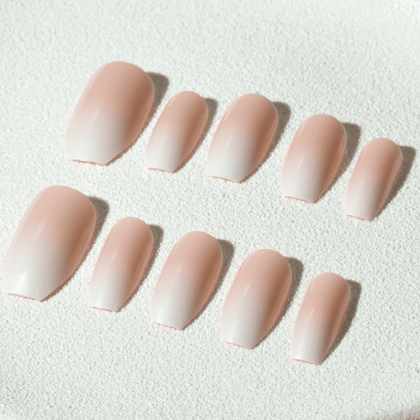 Gradient Press - On Nails with Seamless Color Transitions - Ennio Nails