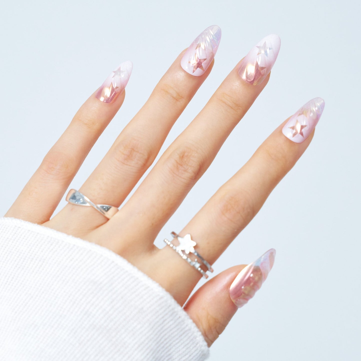 3D Press - On Nails Embossed with Sculpted Details - Ennio Nails