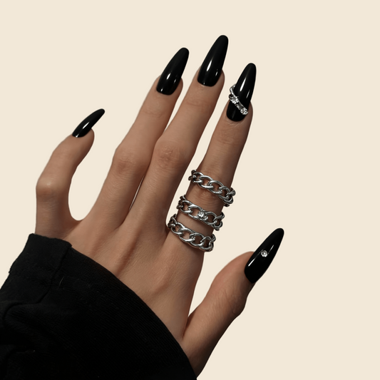 Decorative Nails - Ennio Nails