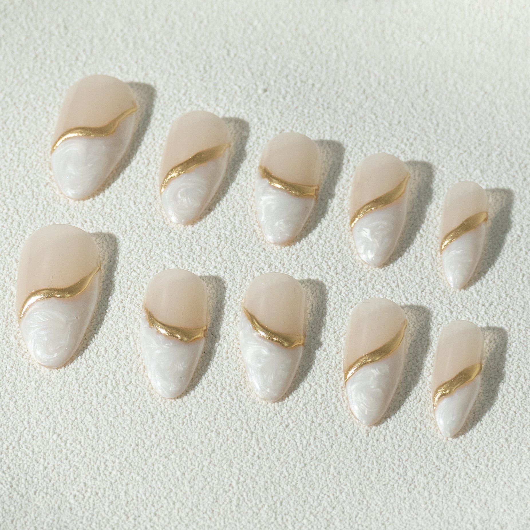 French Tip Press - On Nails - Ennio Nails