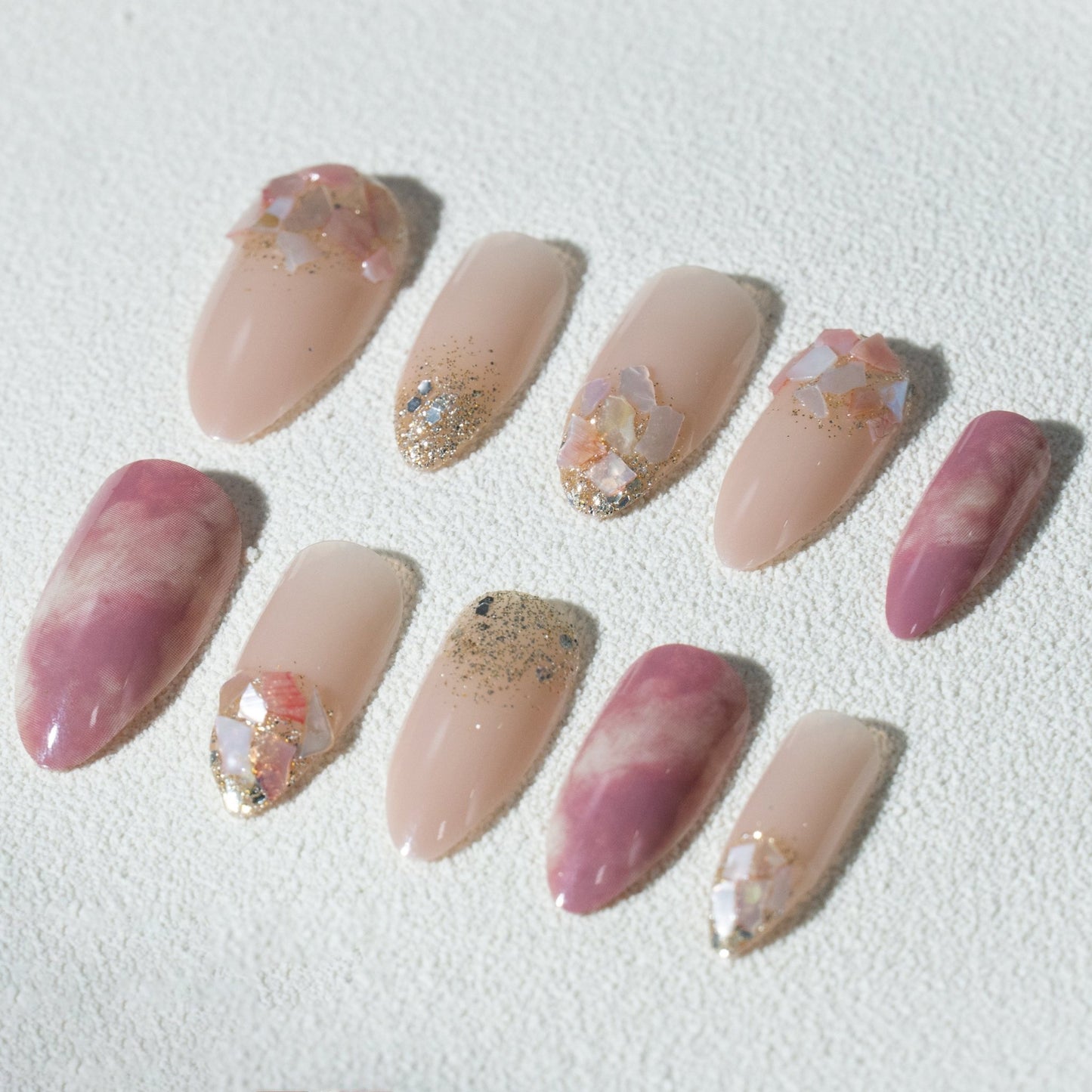 Japanese - Style Press - On Nails with Refined Art Details - Ennio Nails