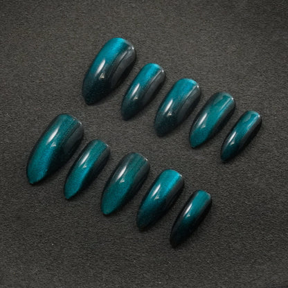 Magnetic Cat Eye Press - On Nails - Ennio Nails