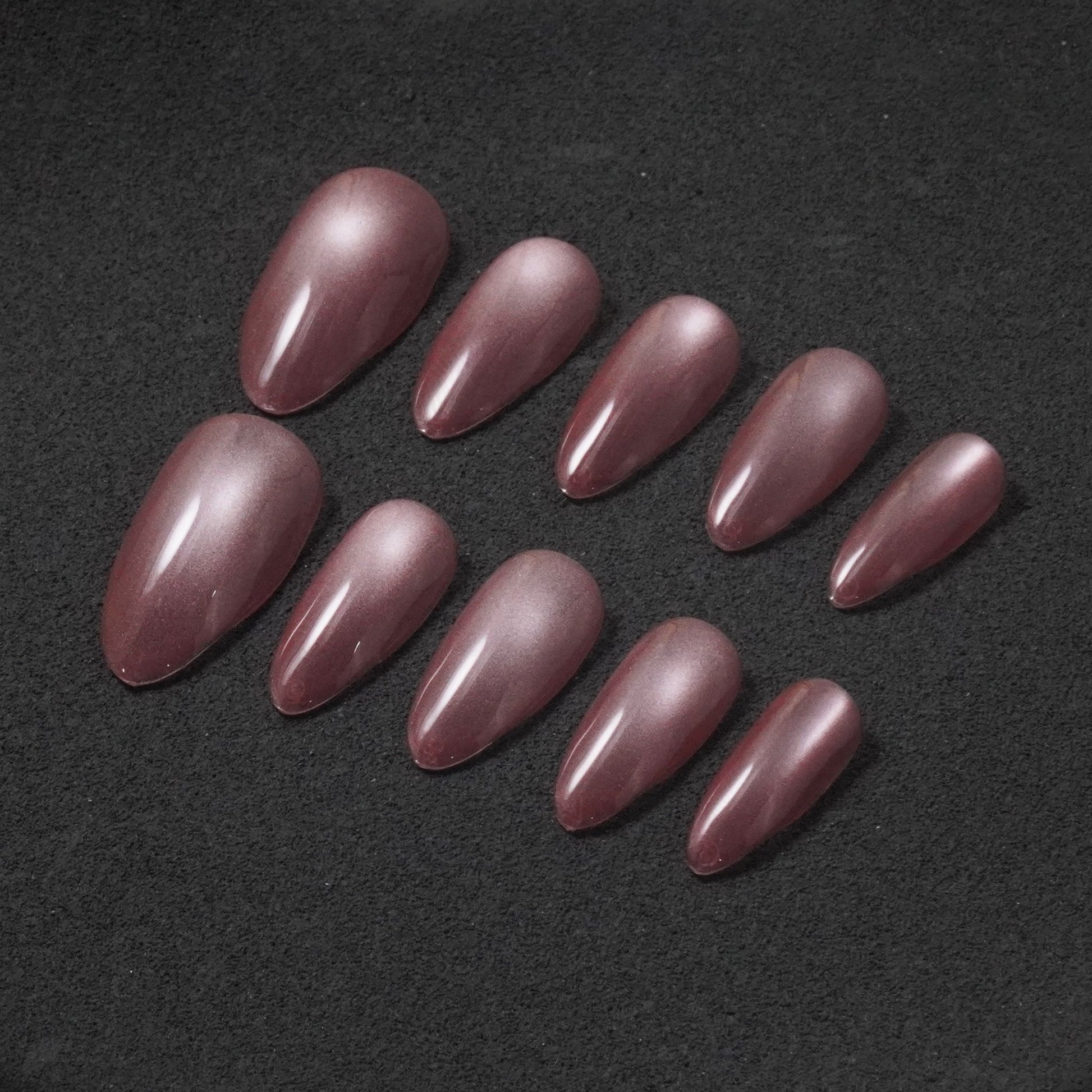 Magnetic Cat Eye Press - On Nails - Ennio Nails