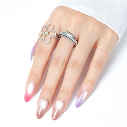 Magnetic Cat Eye Press - On Nails with Light - Reflective Finish - Ennio Nails
