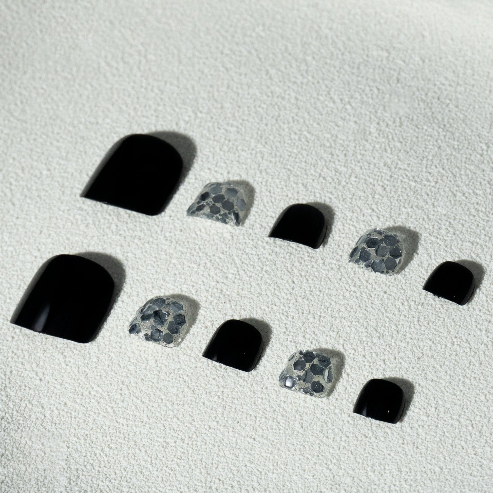 Toe Nails - Ennio Nails